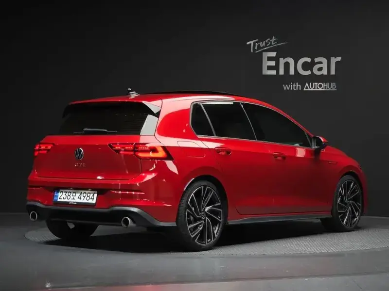 2024 Volkswagen Golf с пробегом 24 781 км