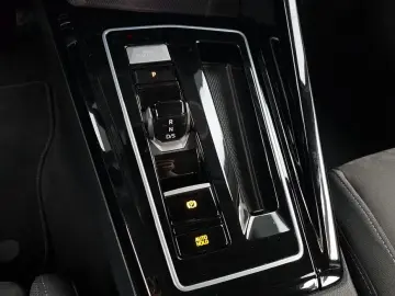 2023 Volkswagen Golf с пробегом 44 375 км