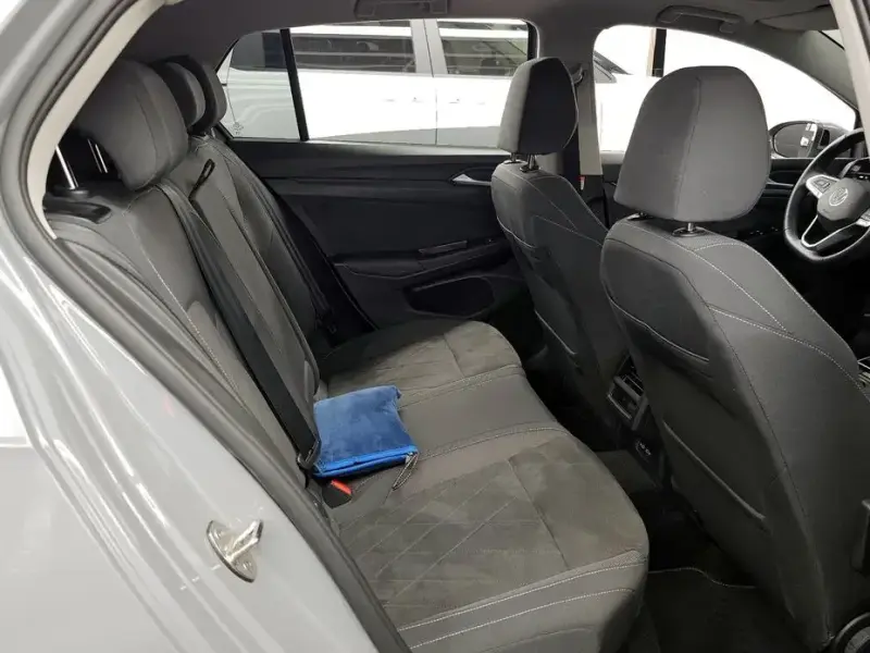 2023 Volkswagen Golf с пробегом 44 375 км
