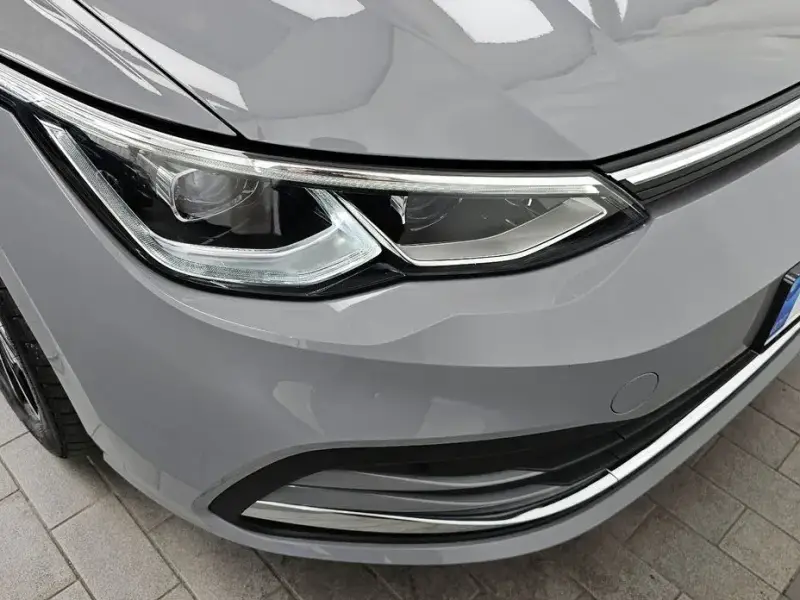 2023 Volkswagen Golf с пробегом 44 375 км
