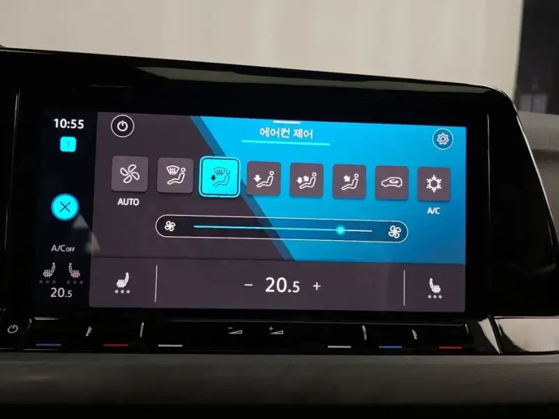 2023 Volkswagen Golf с пробегом 44 375 км