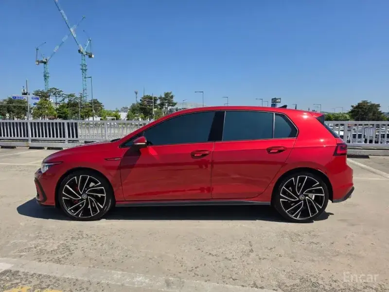 2024 Volkswagen Golf с пробегом 26 779 км