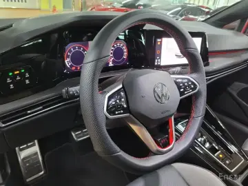 2023 Volkswagen Golf с пробегом 2 100 км