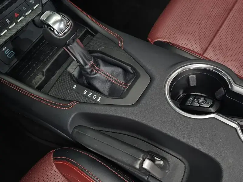 2024 Ford Mustang с пробегом 25 121 км