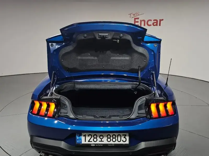 2024 Ford Mustang с пробегом 25 121 км