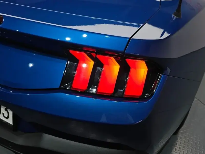 2024 Ford Mustang с пробегом 25 121 км