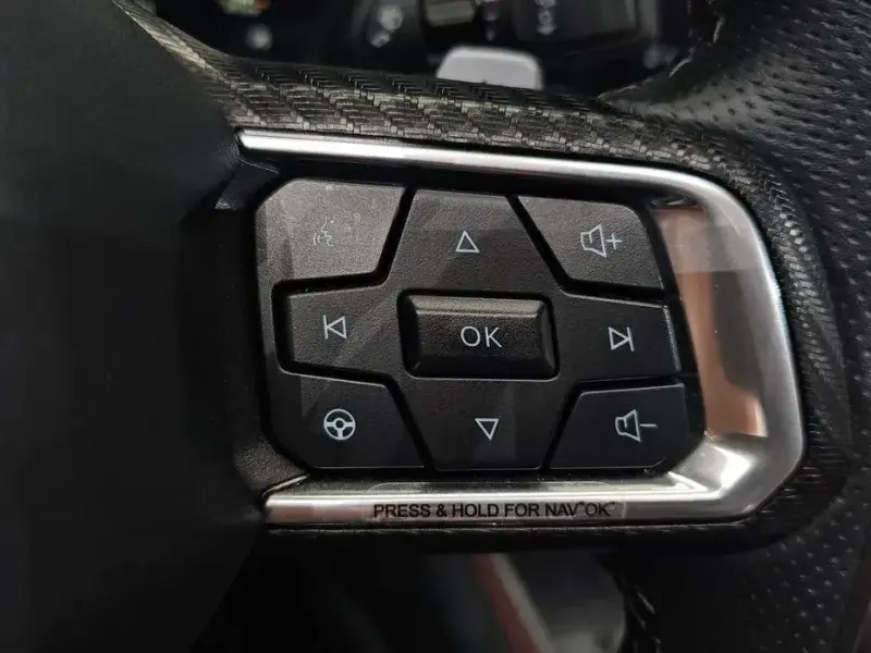 2024 Ford Mustang с пробегом 25 121 км