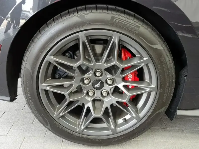 2024 Ford Mustang с пробегом 4 202 км