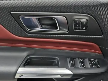 2024 Ford Mustang с пробегом 4 202 км