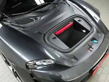 2021 Porsche Taycan с пробегом 26 960 км