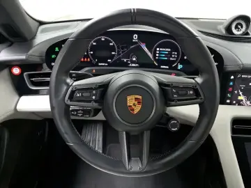 2021 Porsche Taycan с пробегом 26 960 км