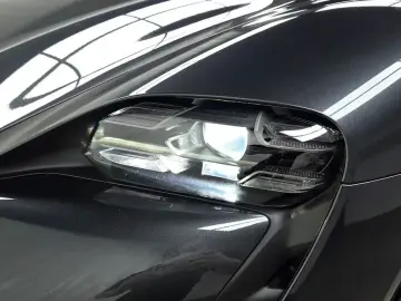 2021 Porsche Taycan с пробегом 26 960 км