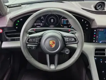 2021 Porsche Taycan с пробегом 41 328 км