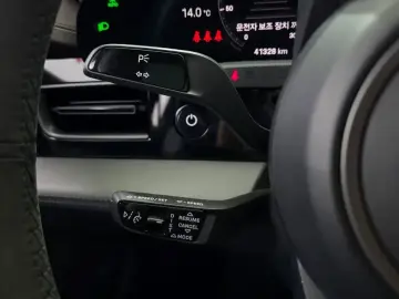 2021 Porsche Taycan с пробегом 41 328 км