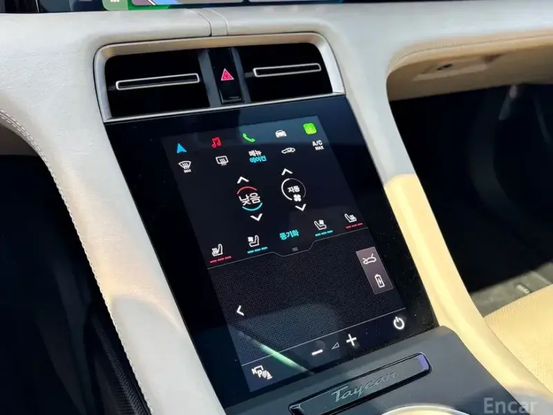 2021 Porsche Taycan с пробегом 26 500 км