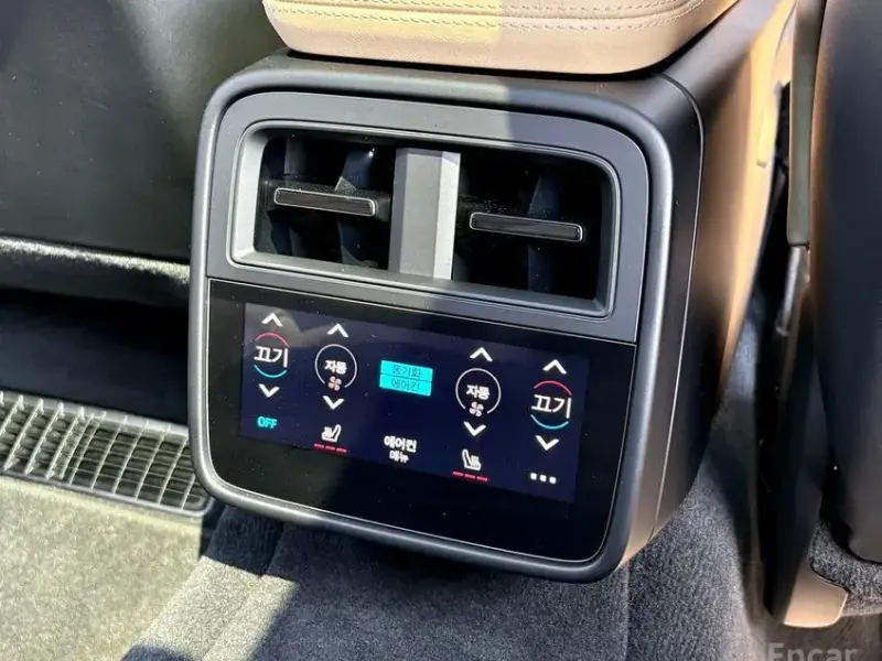 2021 Porsche Taycan с пробегом 26 500 км