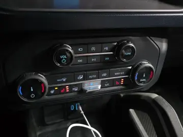 2022 Ford Bronco с пробегом 45 804 км