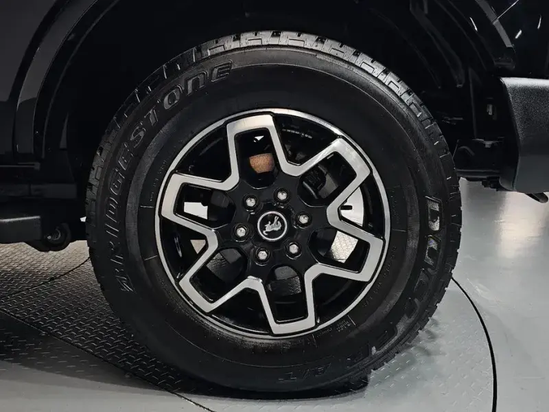 2023 Ford Bronco с пробегом 2 951 км