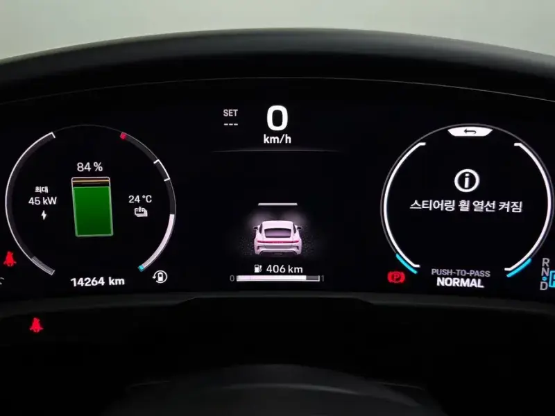 2024 Porsche Taycan с пробегом 14 264 км