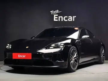 2024 Porsche Taycan с пробегом 29 800 км