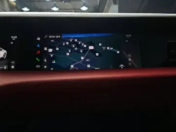 2024 Porsche Taycan с пробегом 29 800 км