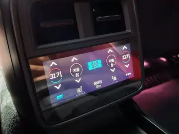 2024 Porsche Taycan с пробегом 29 800 км