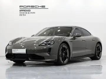 2025 Porsche Taycan с пробегом 121 км
