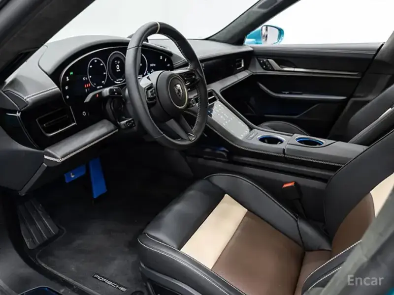 2025 Porsche Taycan с пробегом 1 160 км