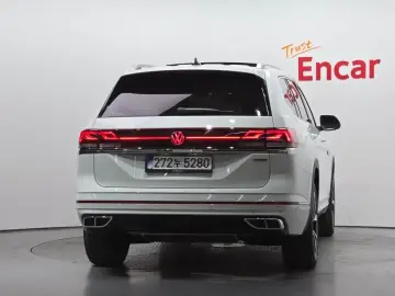 2025 Volkswagen Atlas с пробегом 3 939 км