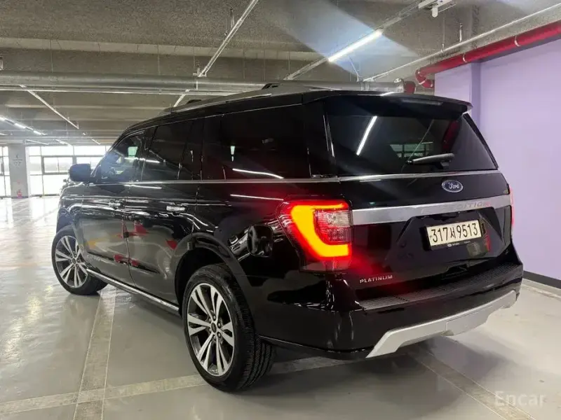 2021 Ford Expedition с пробегом 58 005 км