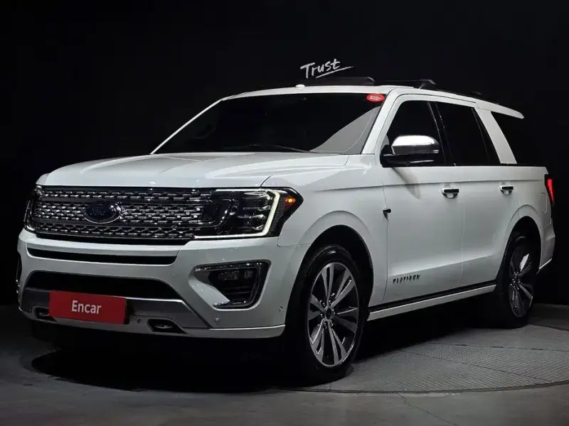 2021 Ford Expedition с пробегом 29 032 км