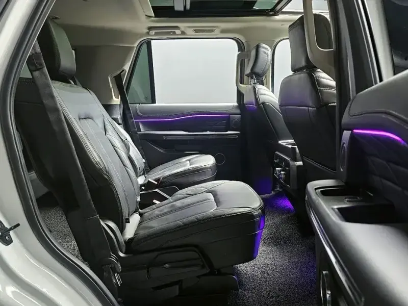 2021 Ford Expedition с пробегом 29 032 км