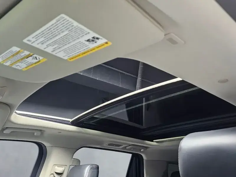 2021 Ford Expedition с пробегом 29 032 км