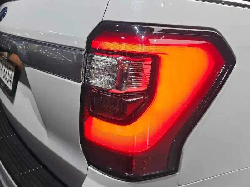 2021 Ford Expedition с пробегом 29 032 км