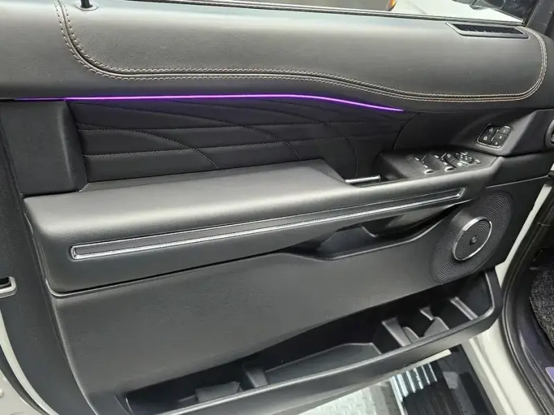 2021 Ford Expedition с пробегом 29 032 км