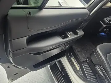 2021 Ford Expedition с пробегом 29 032 км
