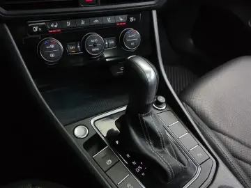 2021 Volkswagen Jetta с пробегом 86 872 км