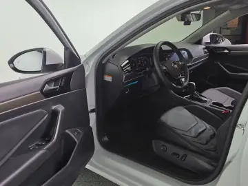 2021 Volkswagen Jetta с пробегом 86 872 км