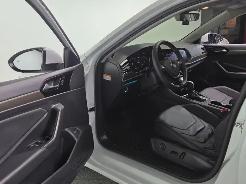 2021 Volkswagen Jetta с пробегом 86 872 км