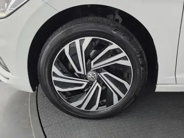 2021 Volkswagen Jetta с пробегом 32 945 км