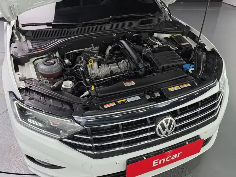 2021 Volkswagen Jetta с пробегом 32 945 км