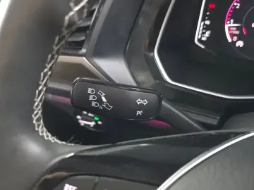 2021 Volkswagen Jetta с пробегом 32 945 км