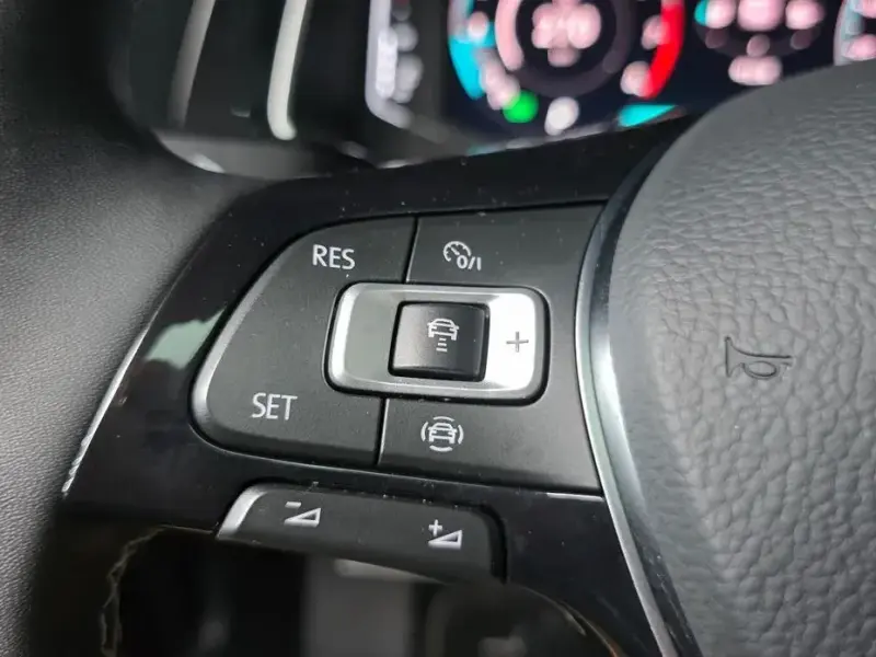 2021 Volkswagen Jetta с пробегом 36 757 км