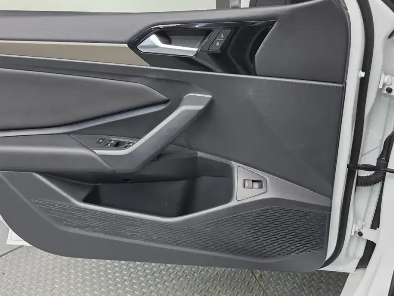 2021 Volkswagen Jetta с пробегом 36 757 км
