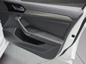 2021 Volkswagen Jetta с пробегом 36 757 км