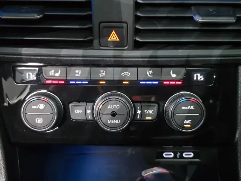 2021 Volkswagen Jetta с пробегом 36 757 км