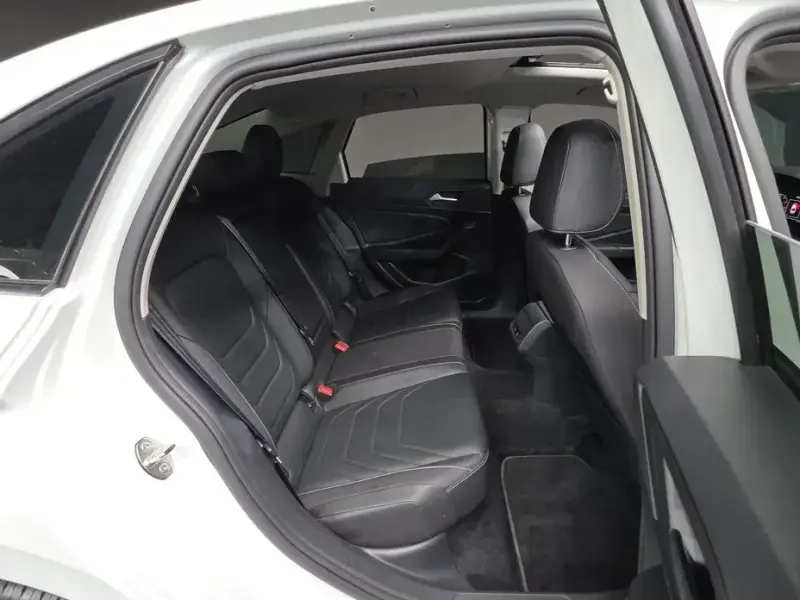 2021 Volkswagen Jetta с пробегом 36 757 км
