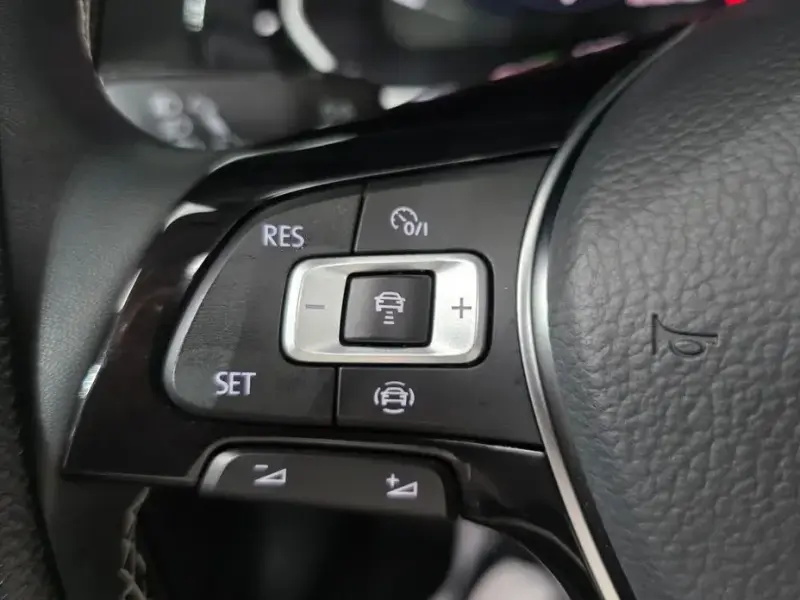2021 Volkswagen Jetta с пробегом 55 891 км