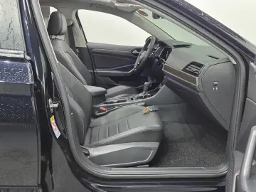 2021 Volkswagen Jetta с пробегом 52 645 км