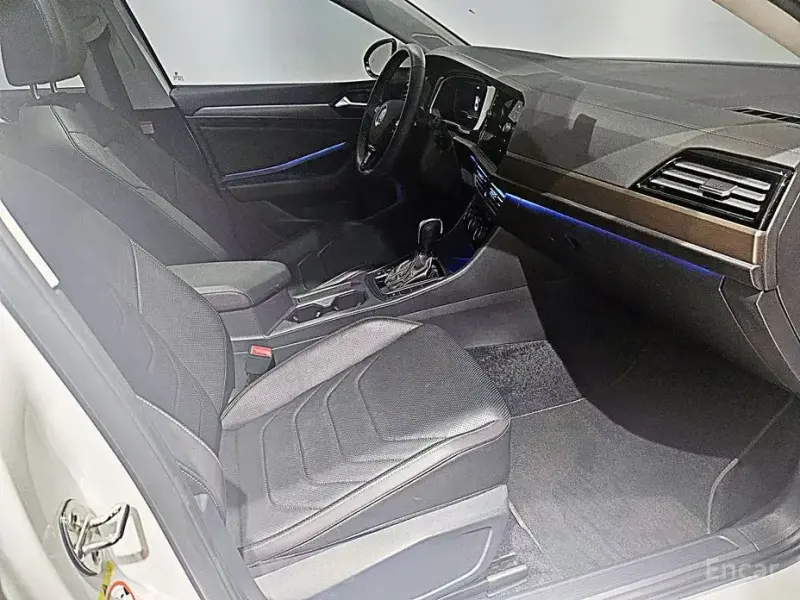 2021 Volkswagen Jetta с пробегом 24 809 км